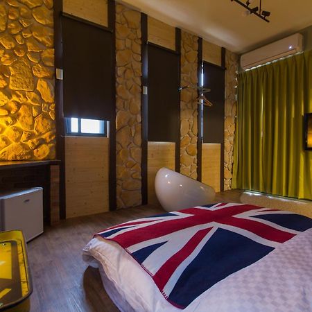 Ali Ba Ba B&B Kota Hualien Ruang foto